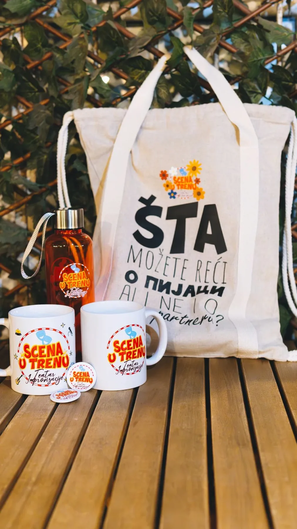 Tote bag with custom graphic